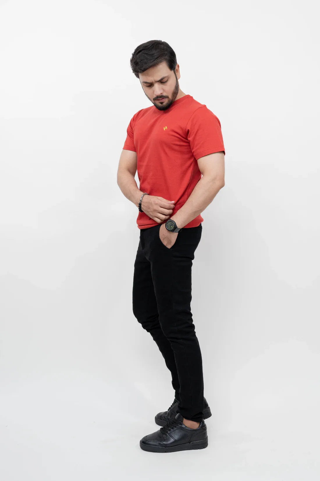 CL REGULAR FIT TEE – RED - NAVZA