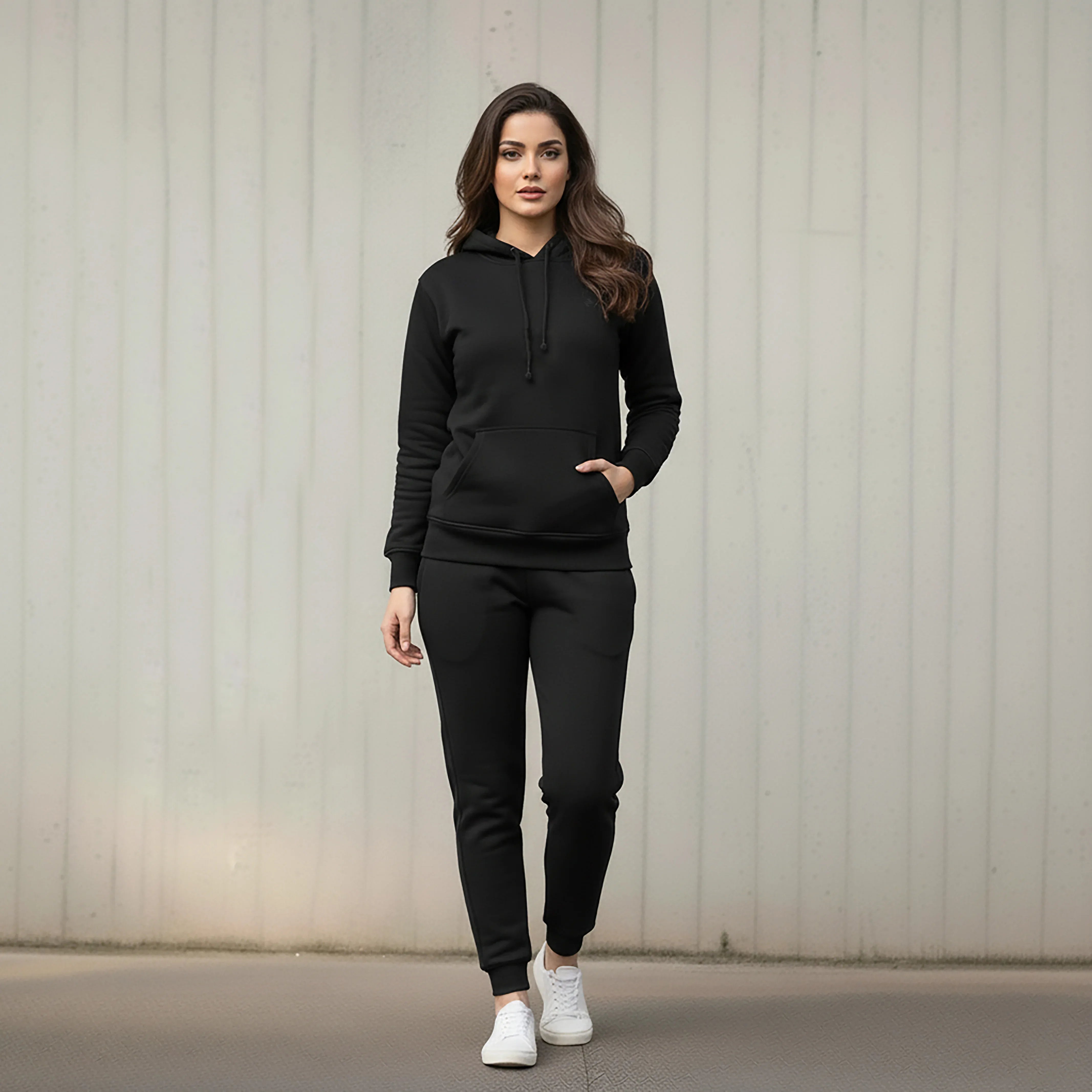 WOMEN ML PULLOVER HOODIE TRACKER - BLACK - NAVZA