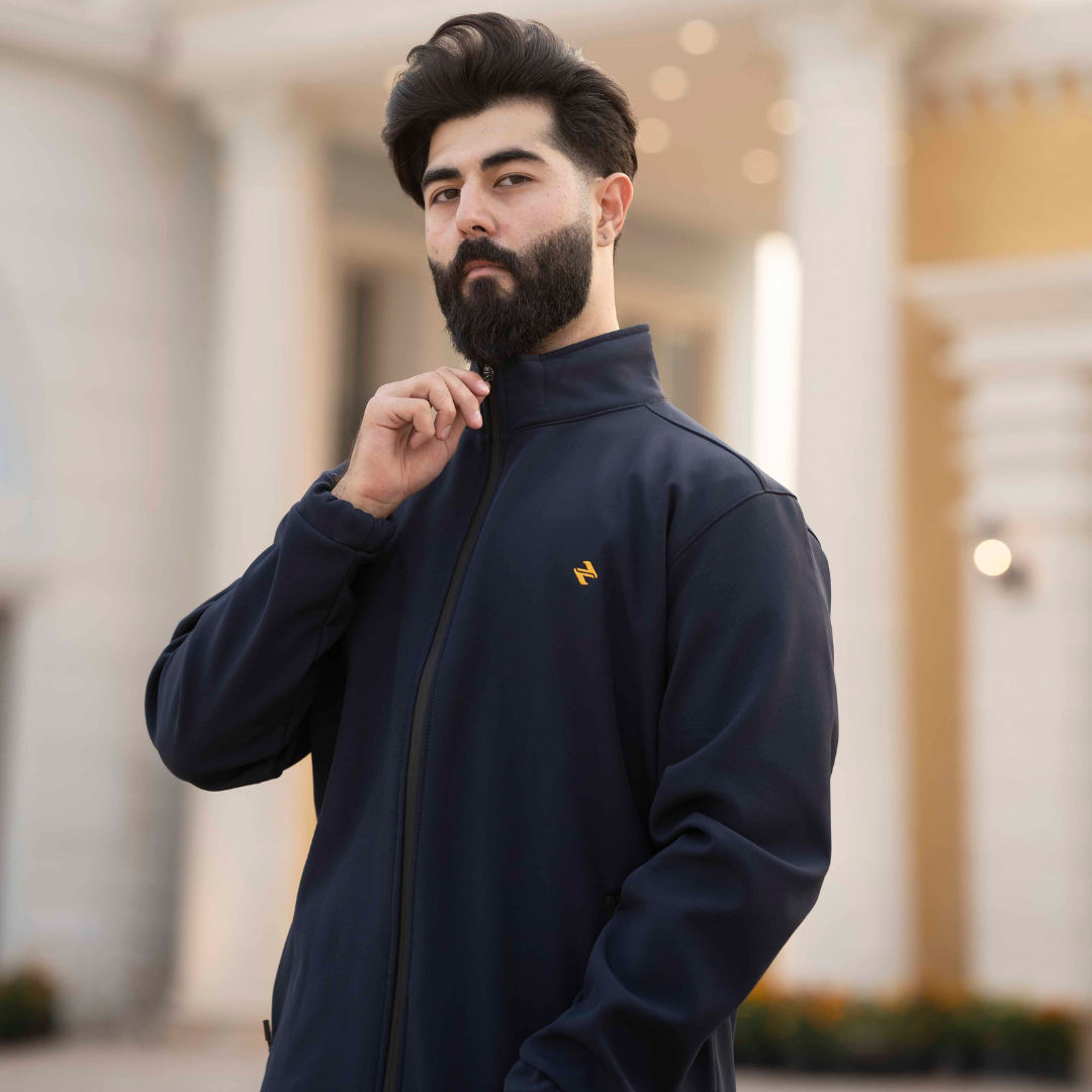 Male Model wearing a CL SS Jacket Navy _ Front View