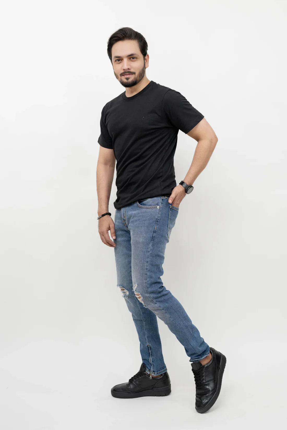 ML REGULAR FIT TEE – BLACK - NAVZA