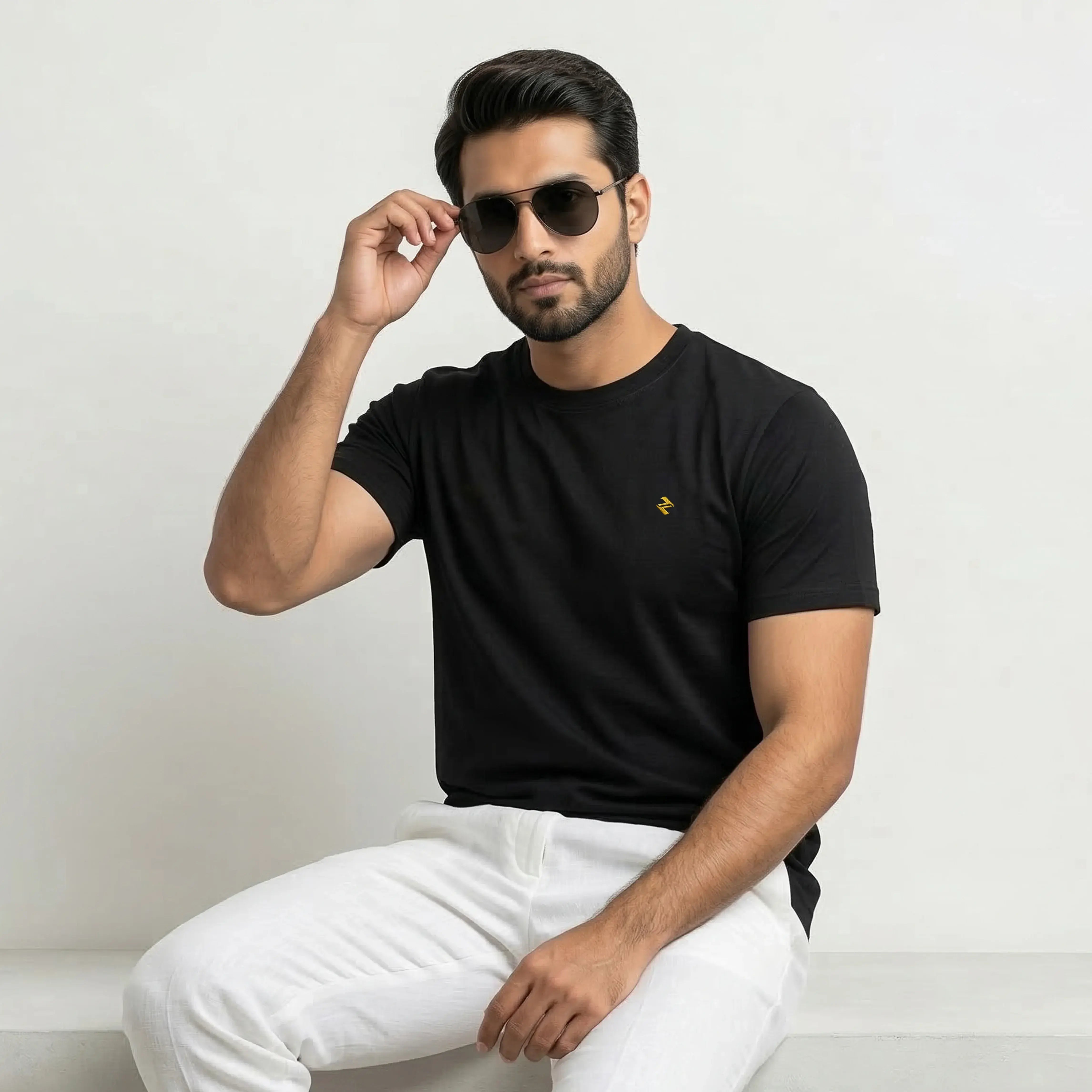 REGULAR T-SHIRT BLACK NAVZA