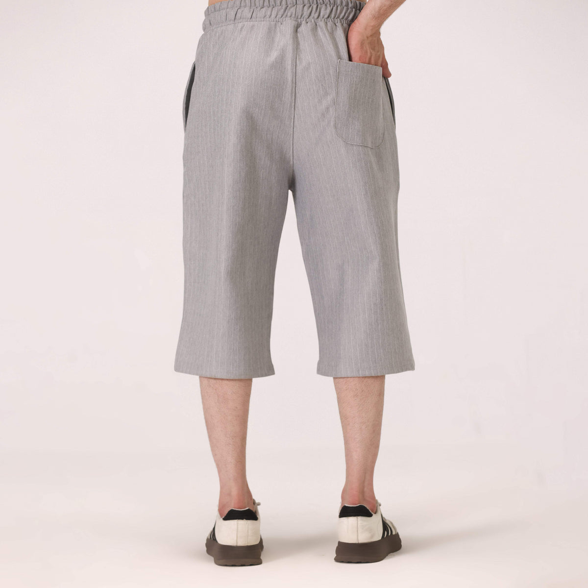 COTTON TEXTURED LONG SHORTS LIGHT GREY NAVZA