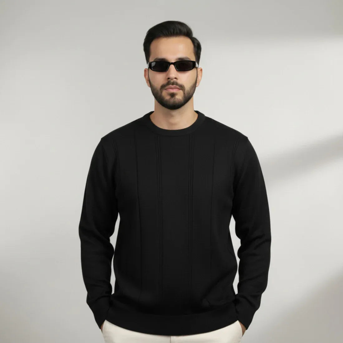 CLASSIC IVORY KNIT SWEATER – BLACK - NAVZA