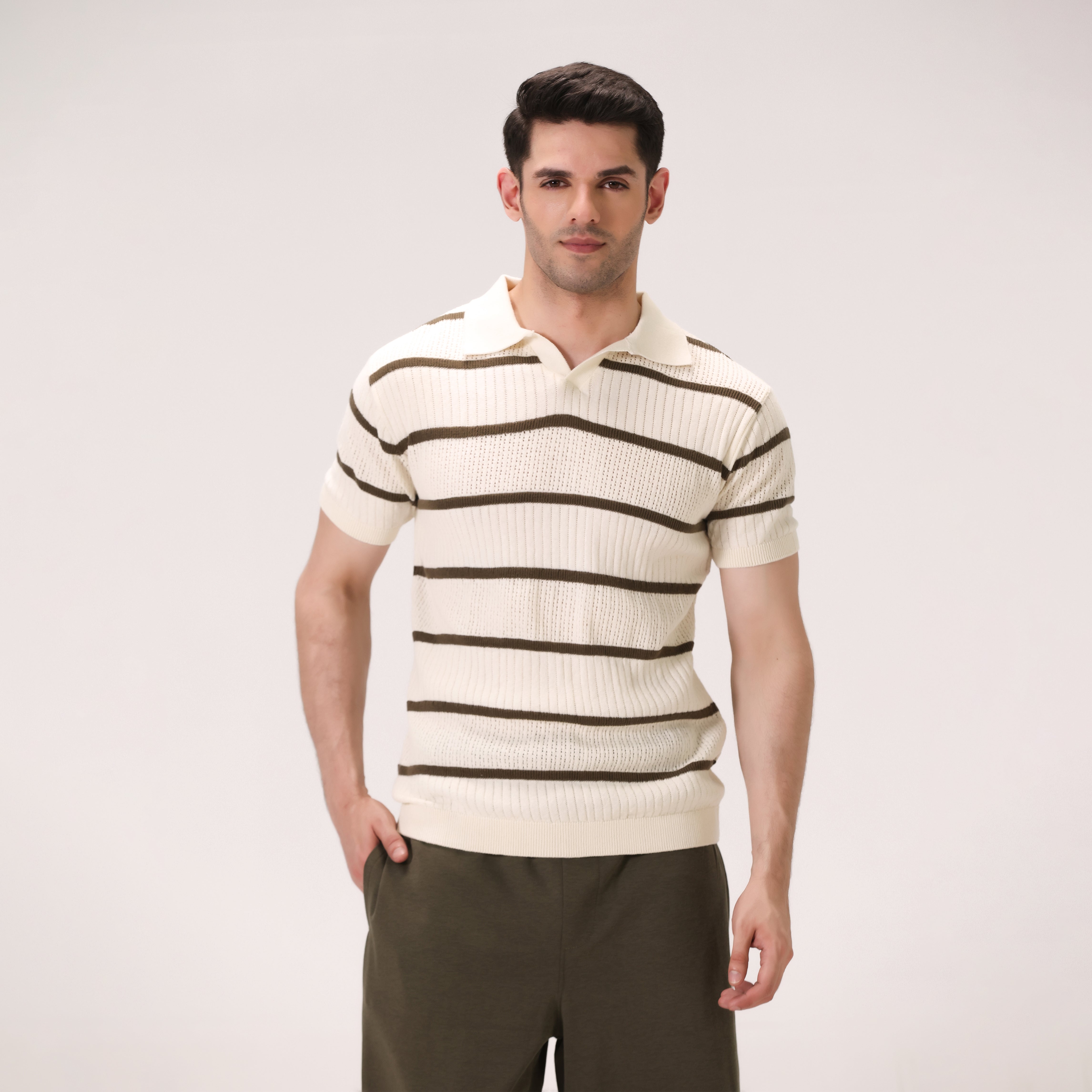 JACQUARD LINEAR STRIPE KNIT POLO – OFF-WHITE