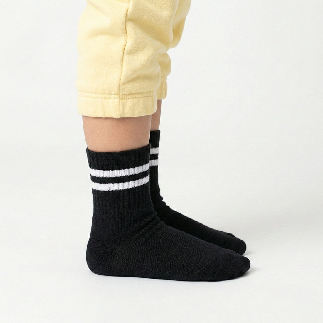 KIDS SHORT CREW SOCKS BLACK | NAVZA