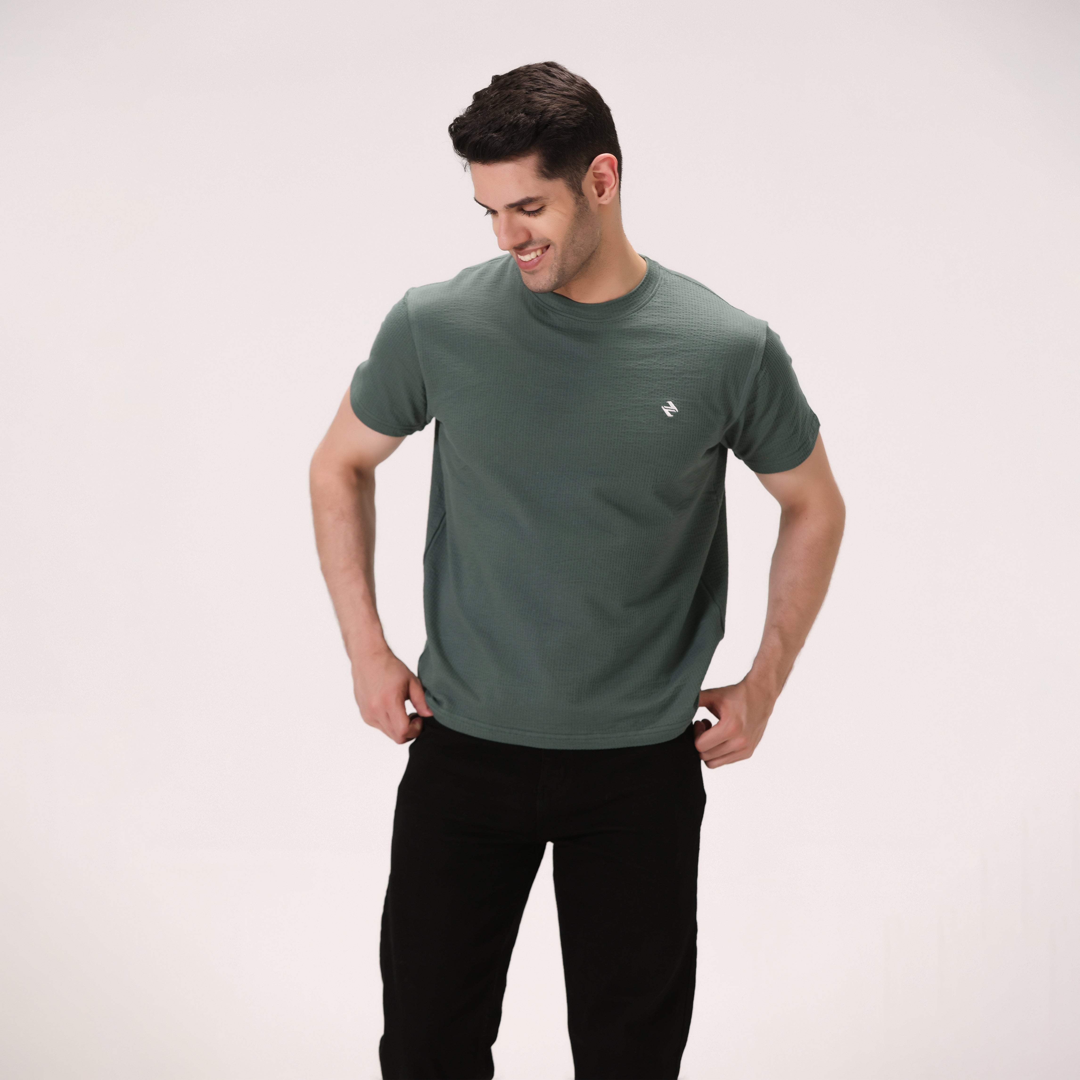 KNIT SEERSUCKER T-SHIRT – FOREST GREEN