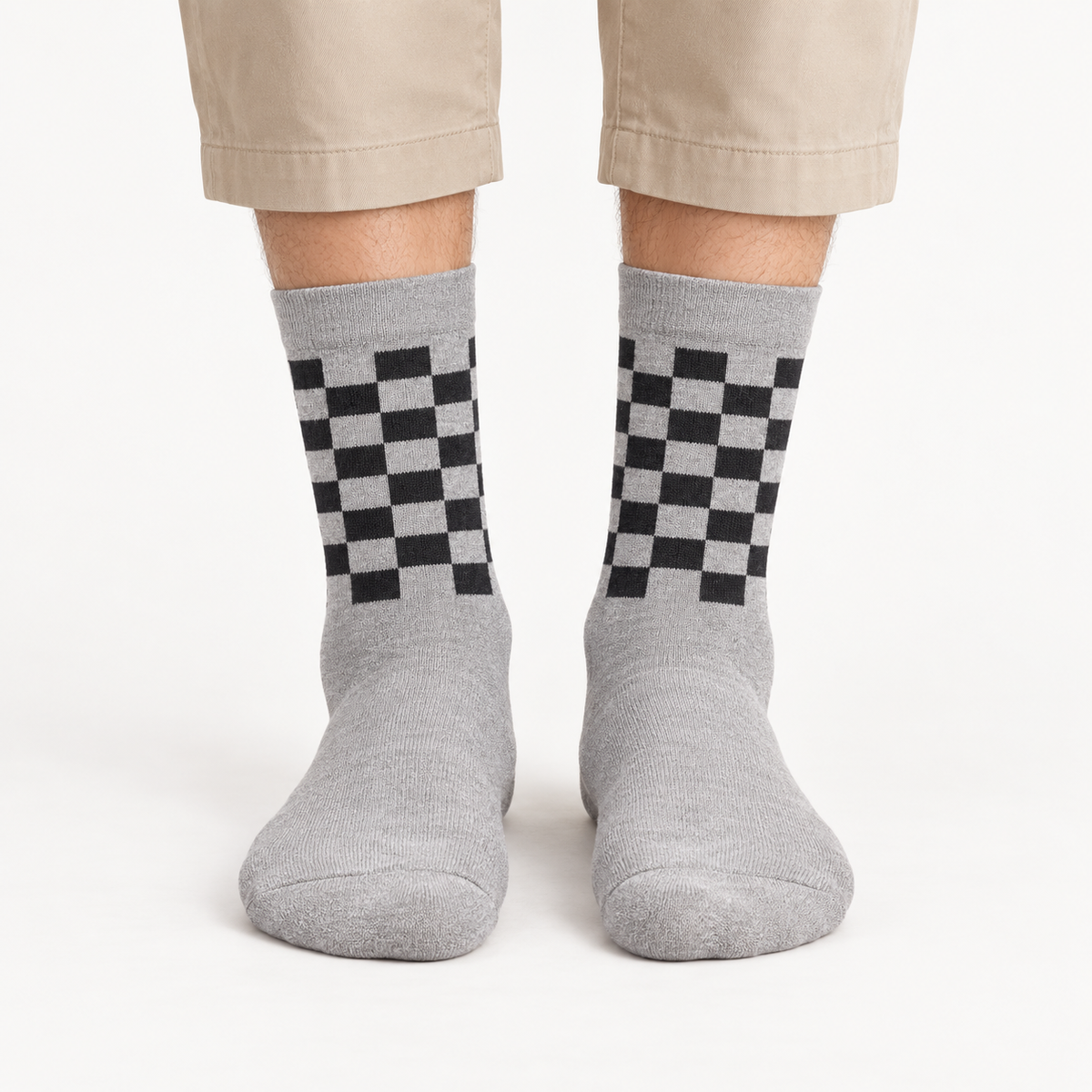 MEN CHECKED SHORT CREW SOCKS GREY NAVZA