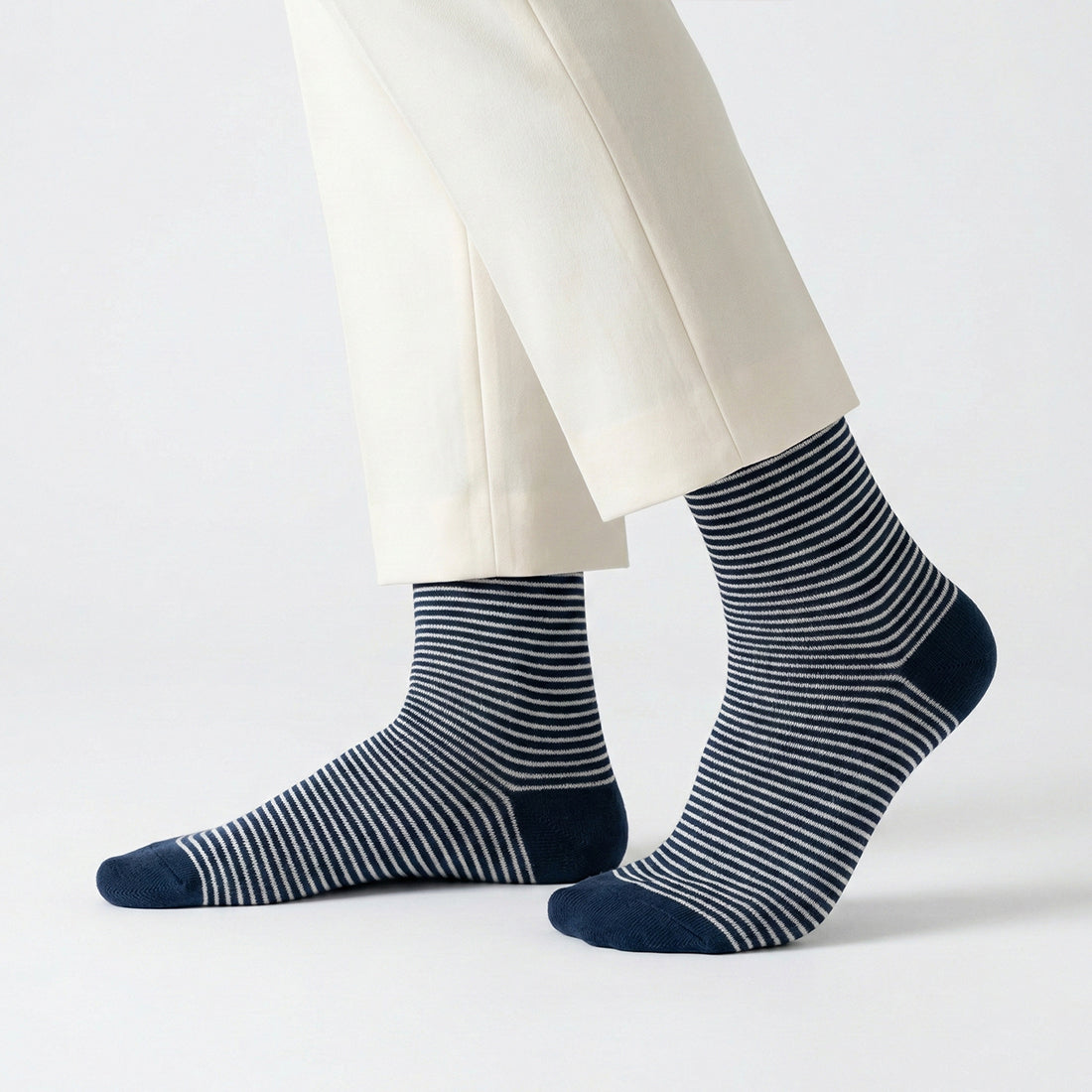 MEN CREW SOCKS NAVY | NAVZA