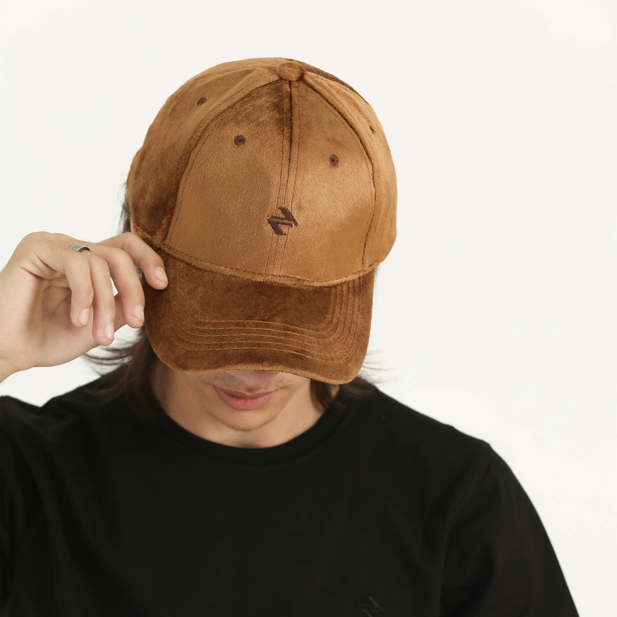VELVET CAP ANTIQUE GOLD NAVZA