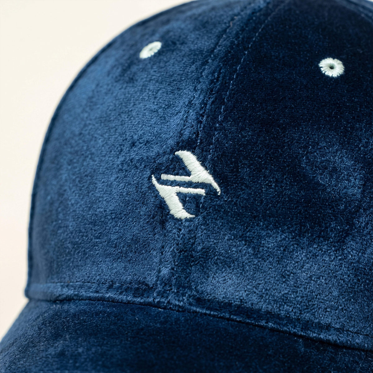 VELVET CAP NAVY BLUE NAVZA