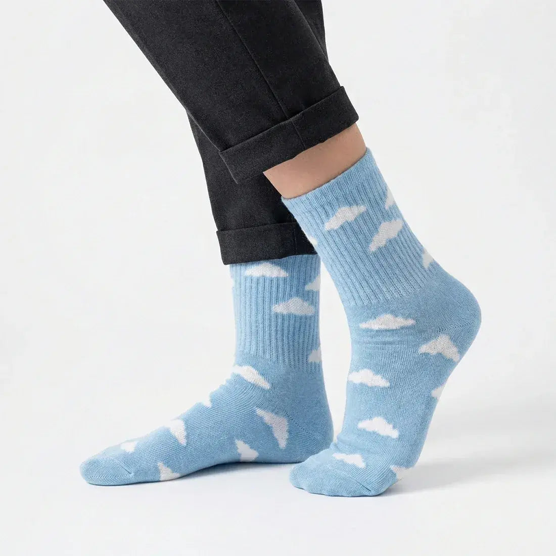 WOMEN CREW SOCKS SKY BLUE | NAVZA