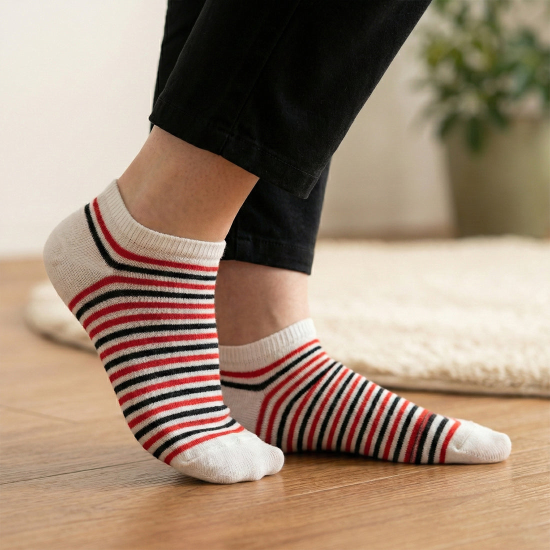 WOMEN NO SHOW SOCKS WHITE | NAVZA