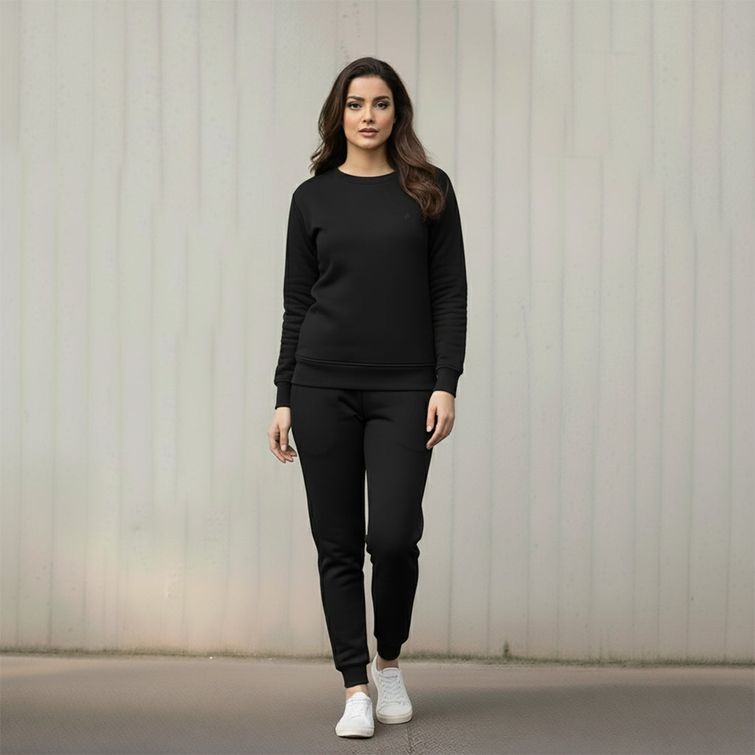 WOMEN ML SWEATSHIRT TRACKER – BLACK