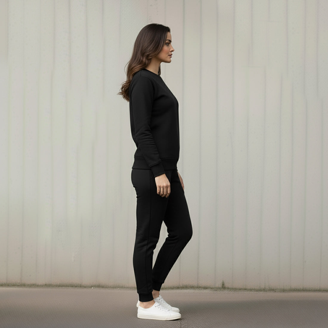 WOMEN ML SWEATSHIRT TRACKER – BLACK