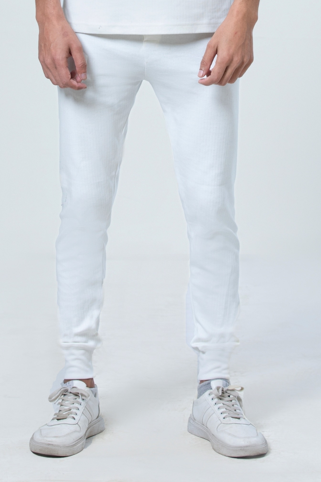 WHITE THERMAL BOTTOM