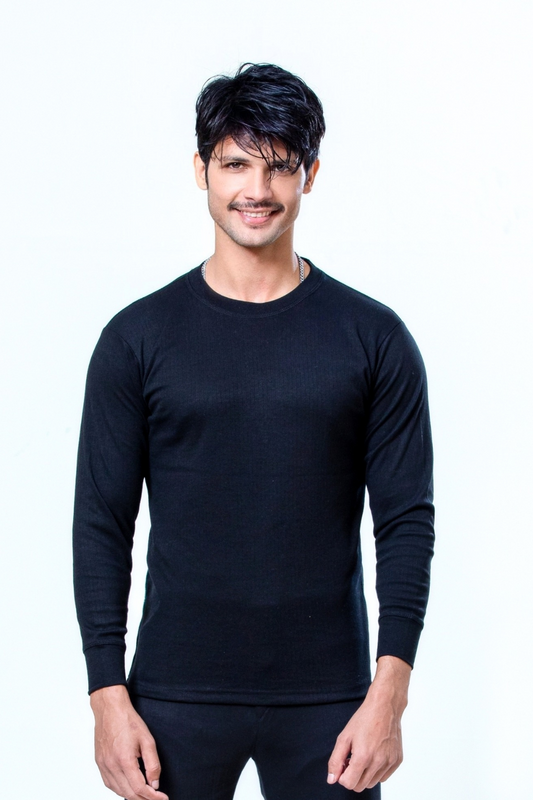 BLACK THERMAL FULL SLEEVES TOP