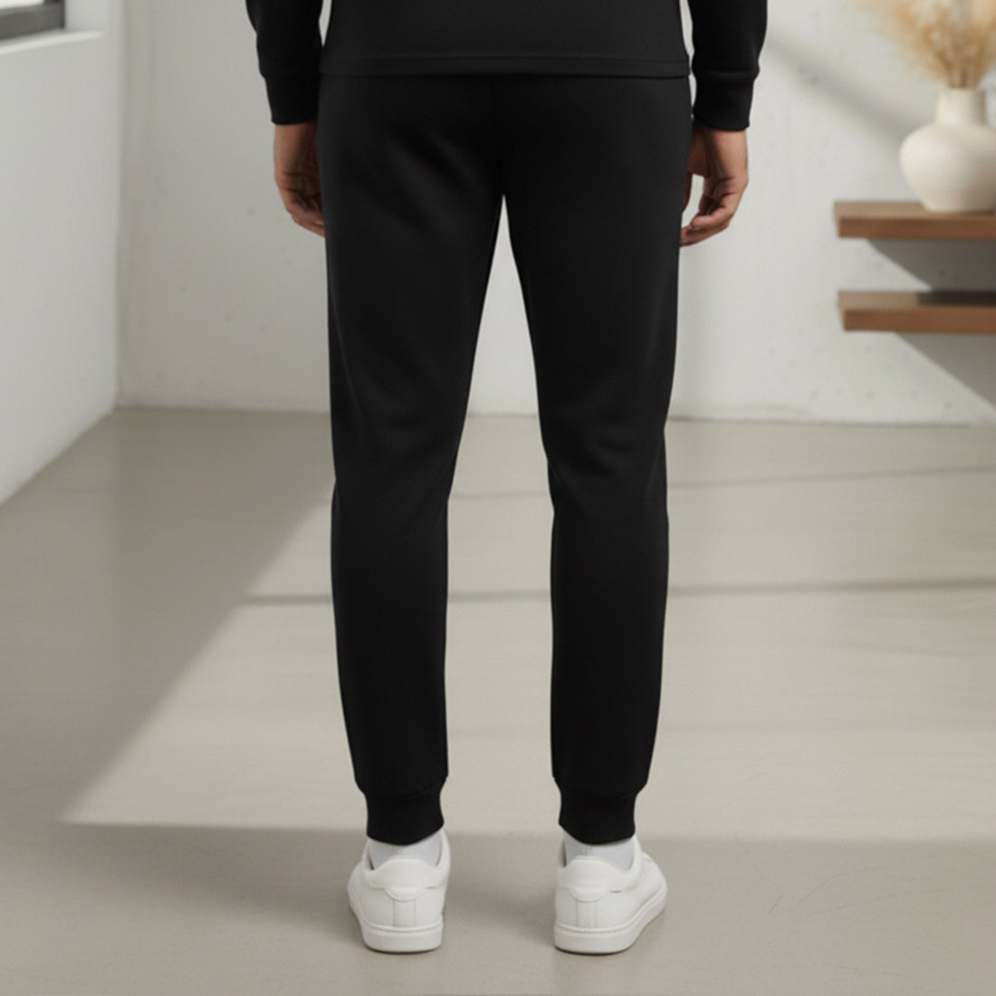 BLACK THERMAL BOTTOM