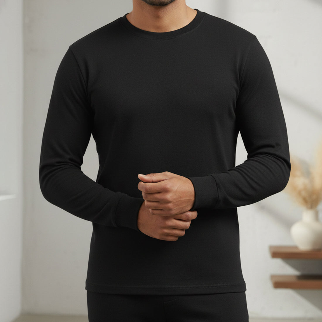 BLACK THERMAL FULL SLEEVES TOP