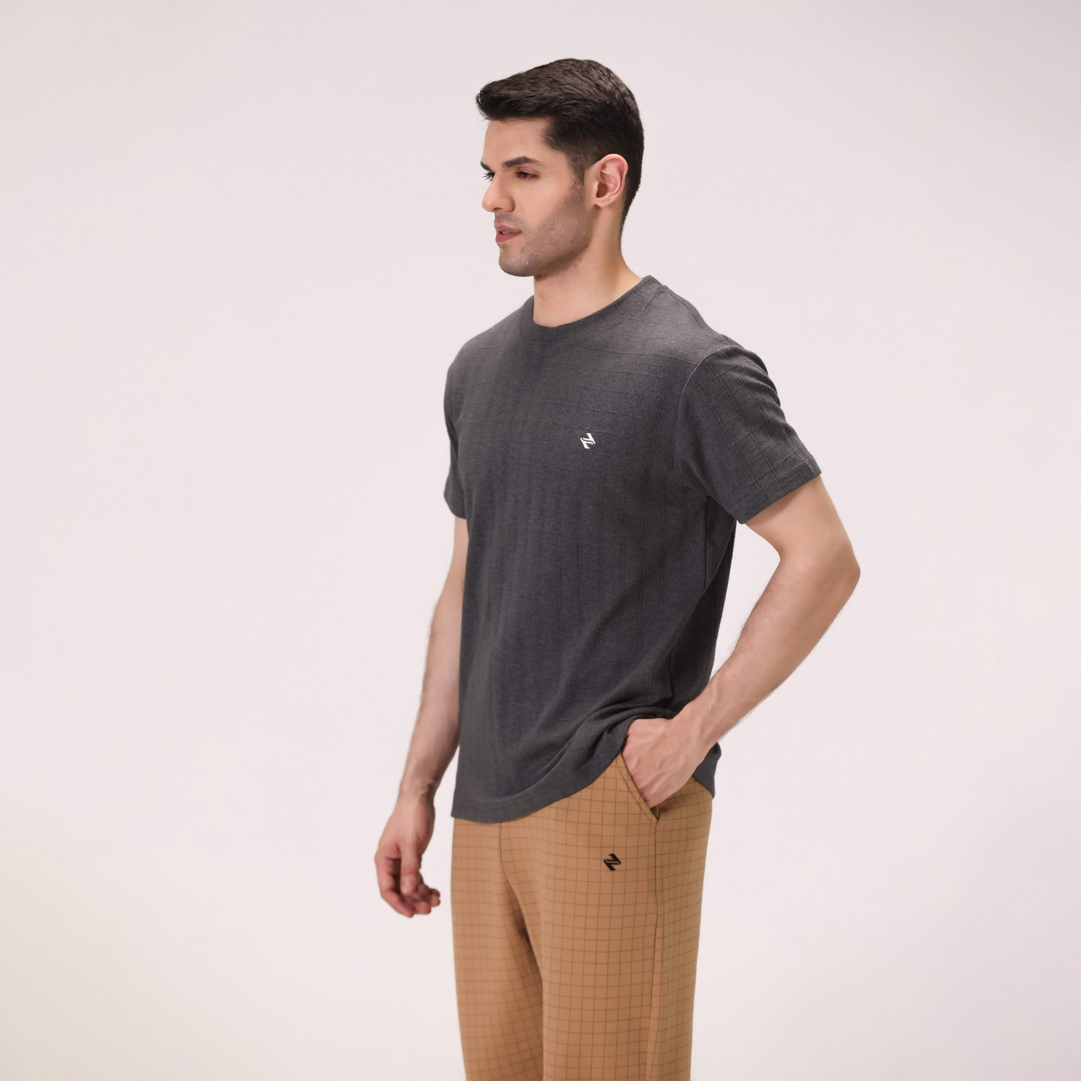 DROP NEEDLE TEXTURED T-SHIRT – CHARCOAL