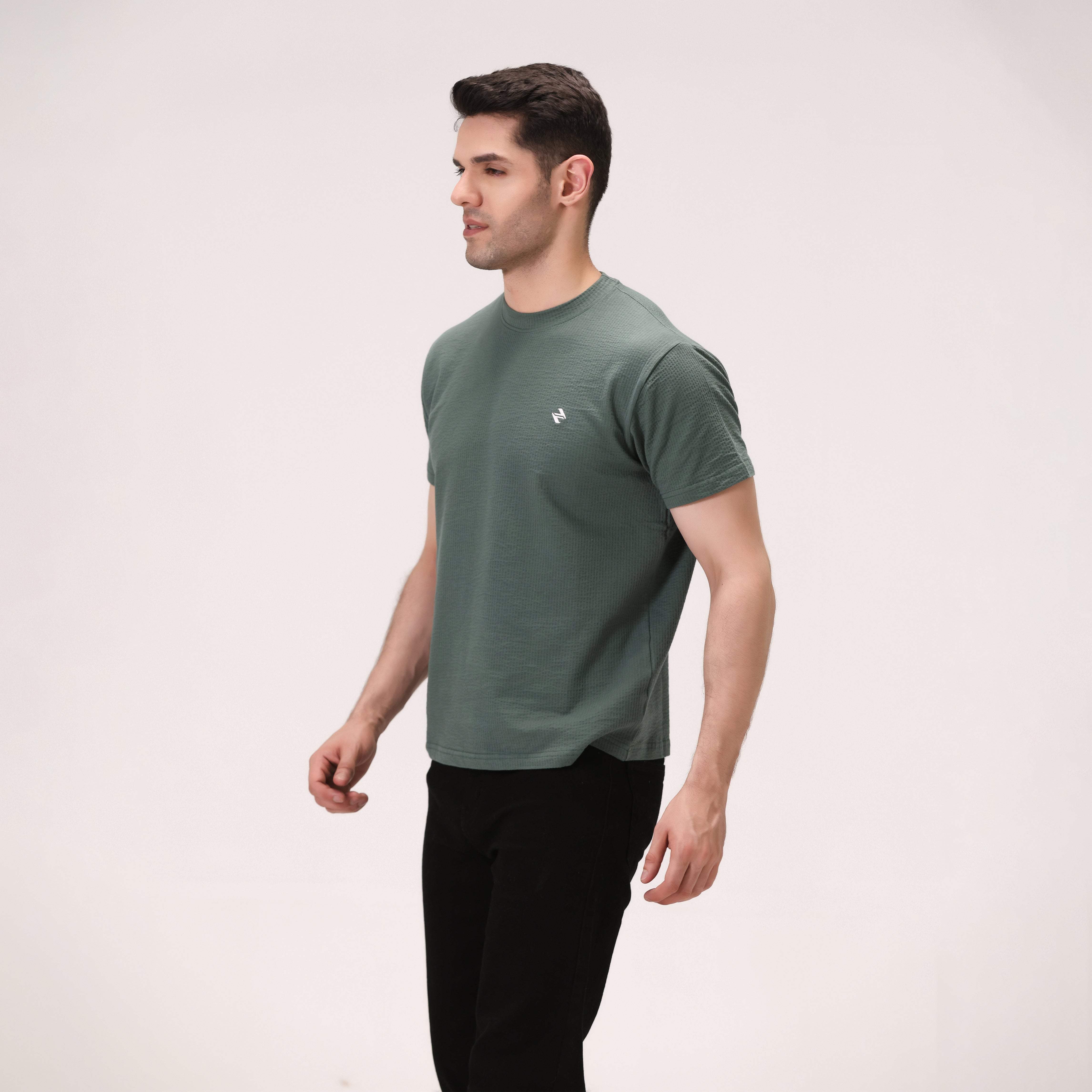 KNIT SEERSUCKER T-SHIRT – FOREST GREEN