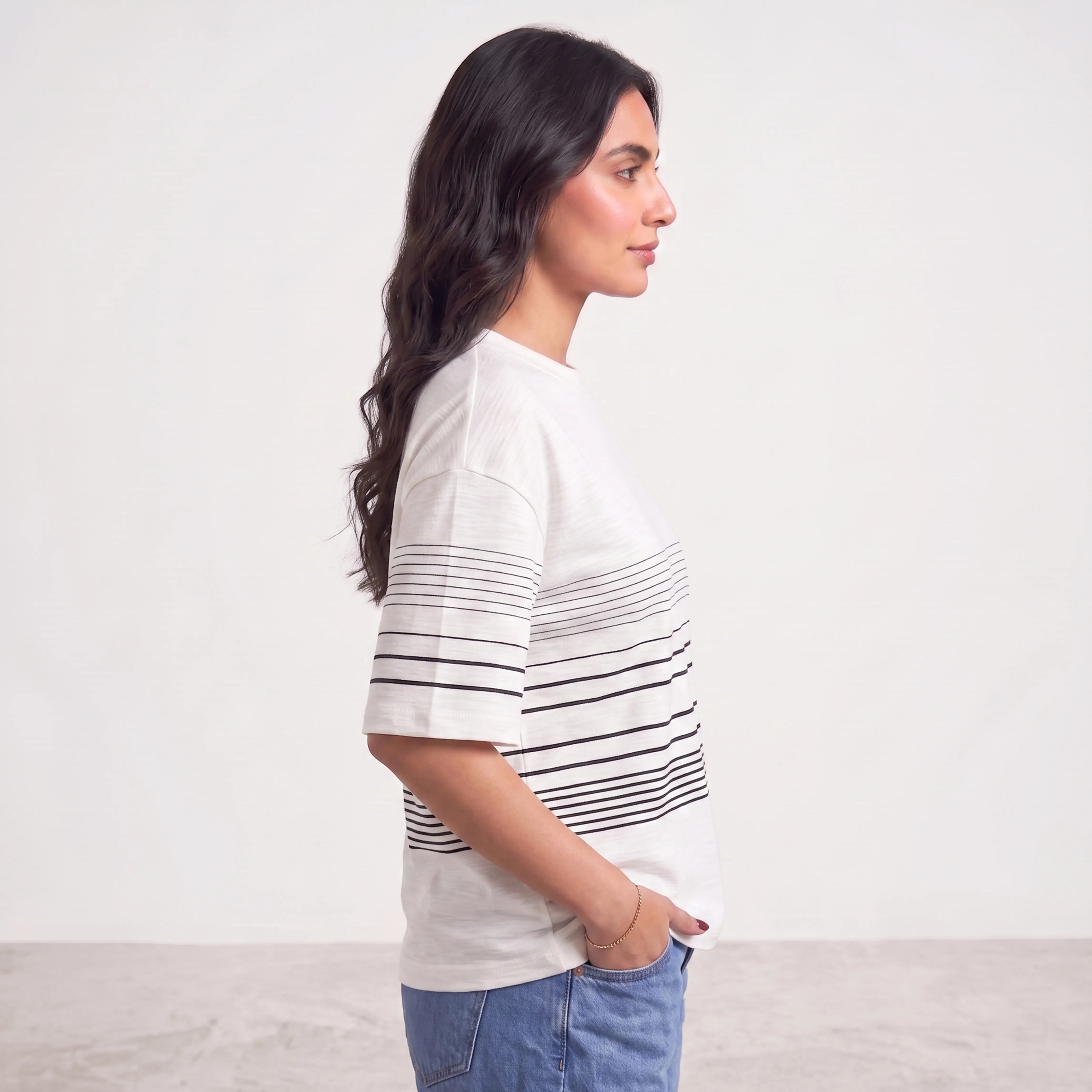 MARINER JACQUARD STRIPED TEE - WHITE WITH BLACK STRIPES