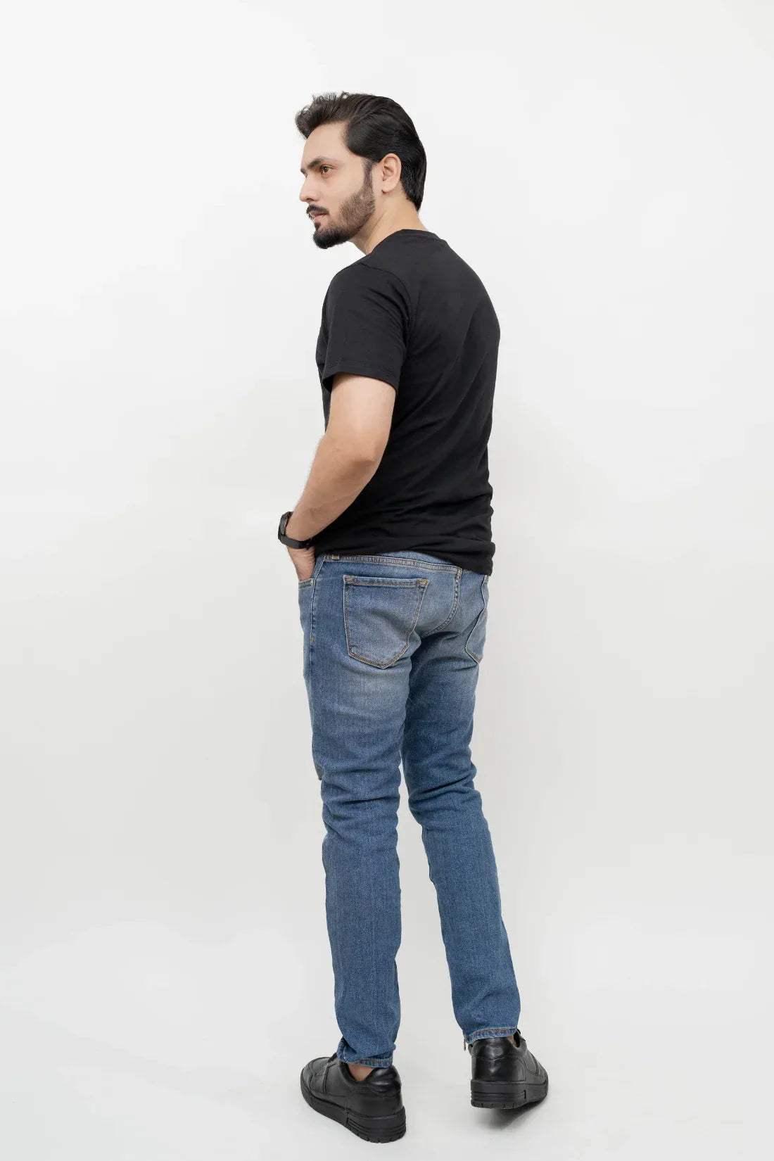 ML REGULAR FIT TEE – BLACK - NAVZA