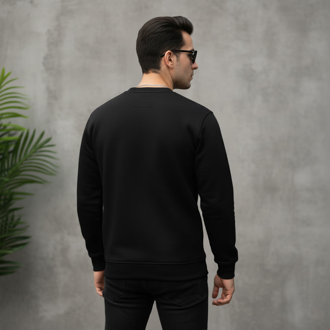 Male Model wearing a ML SWEATSHIRT BLACK _ Back view
