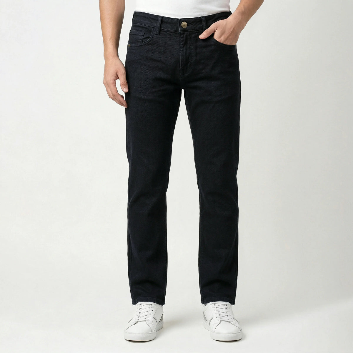 RELAXED STRAIGHT FIT DENIM - BLACK