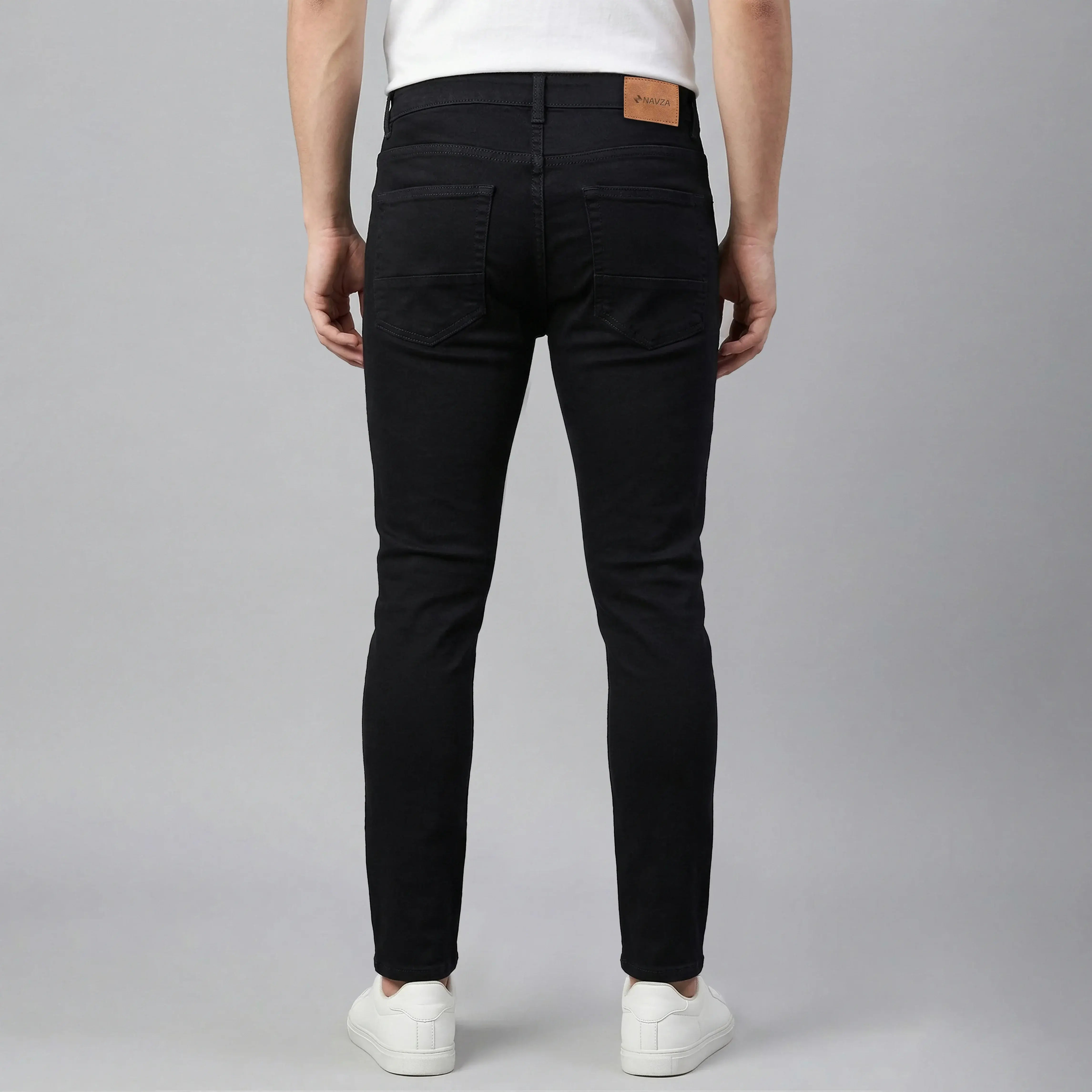 SLIM FIT DENIM - BLACK
