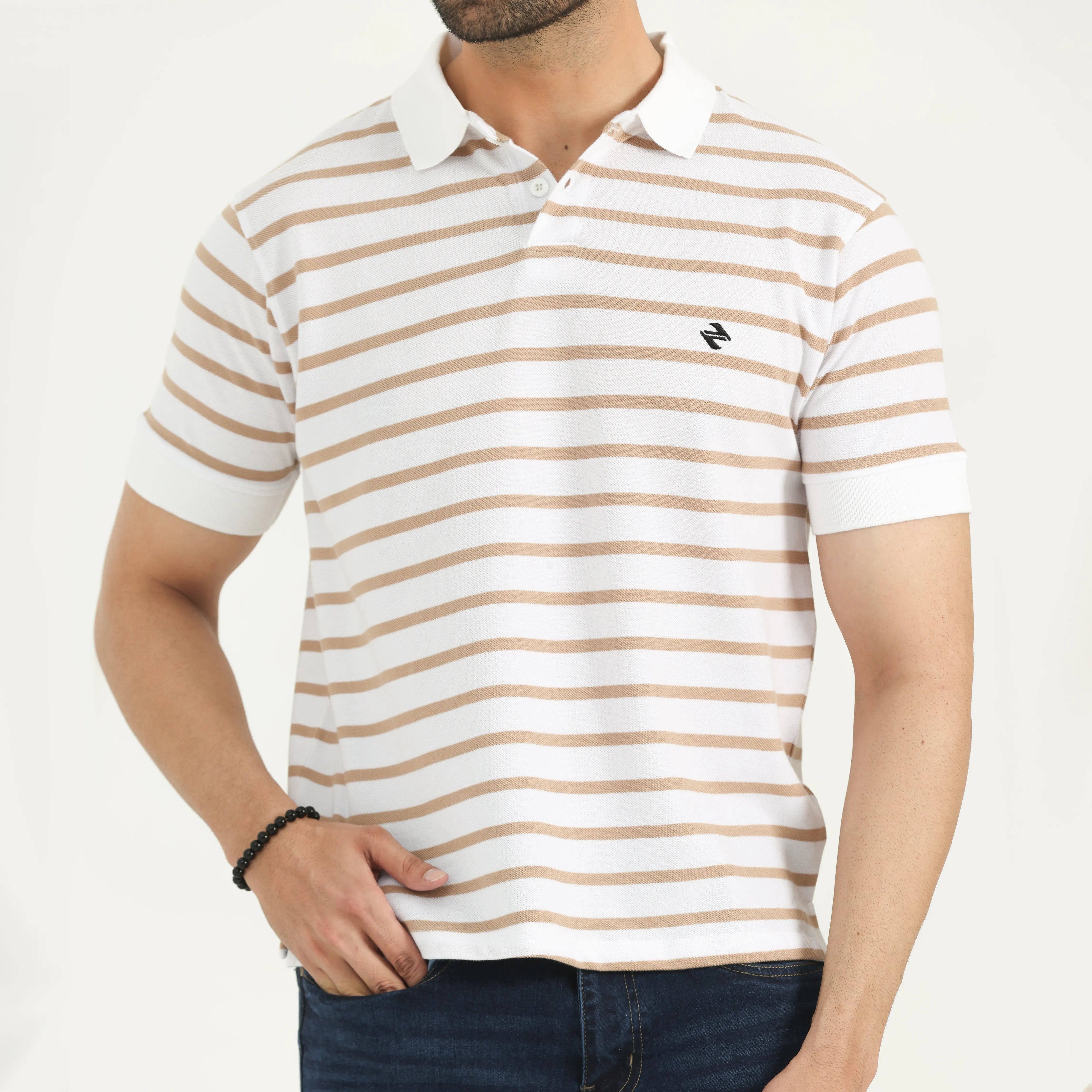 STRIPED PIQUÉ POLO SHIRT - WHITE AND TAN