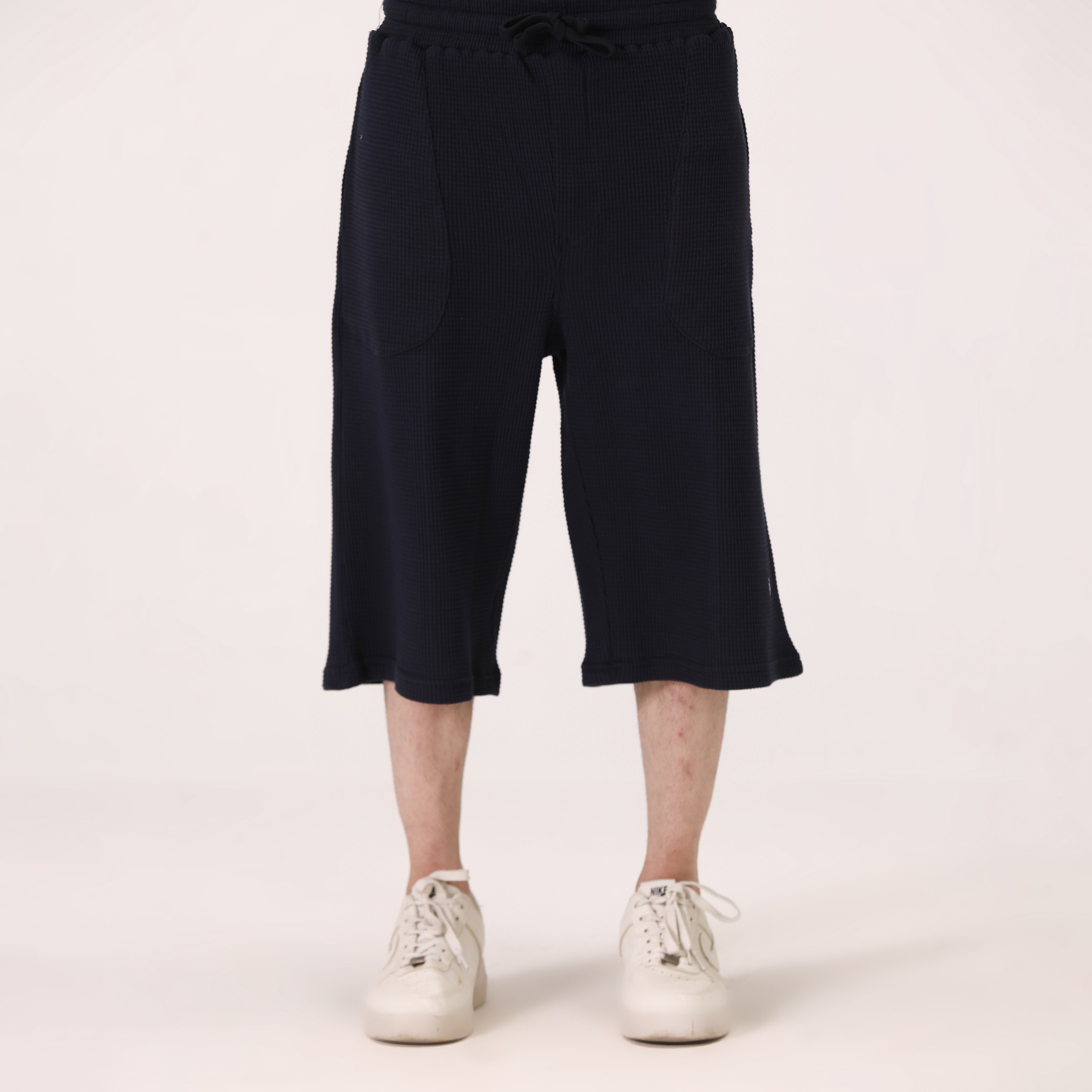 WAFFLE KNIT RELAXED SHORTS – NAVY