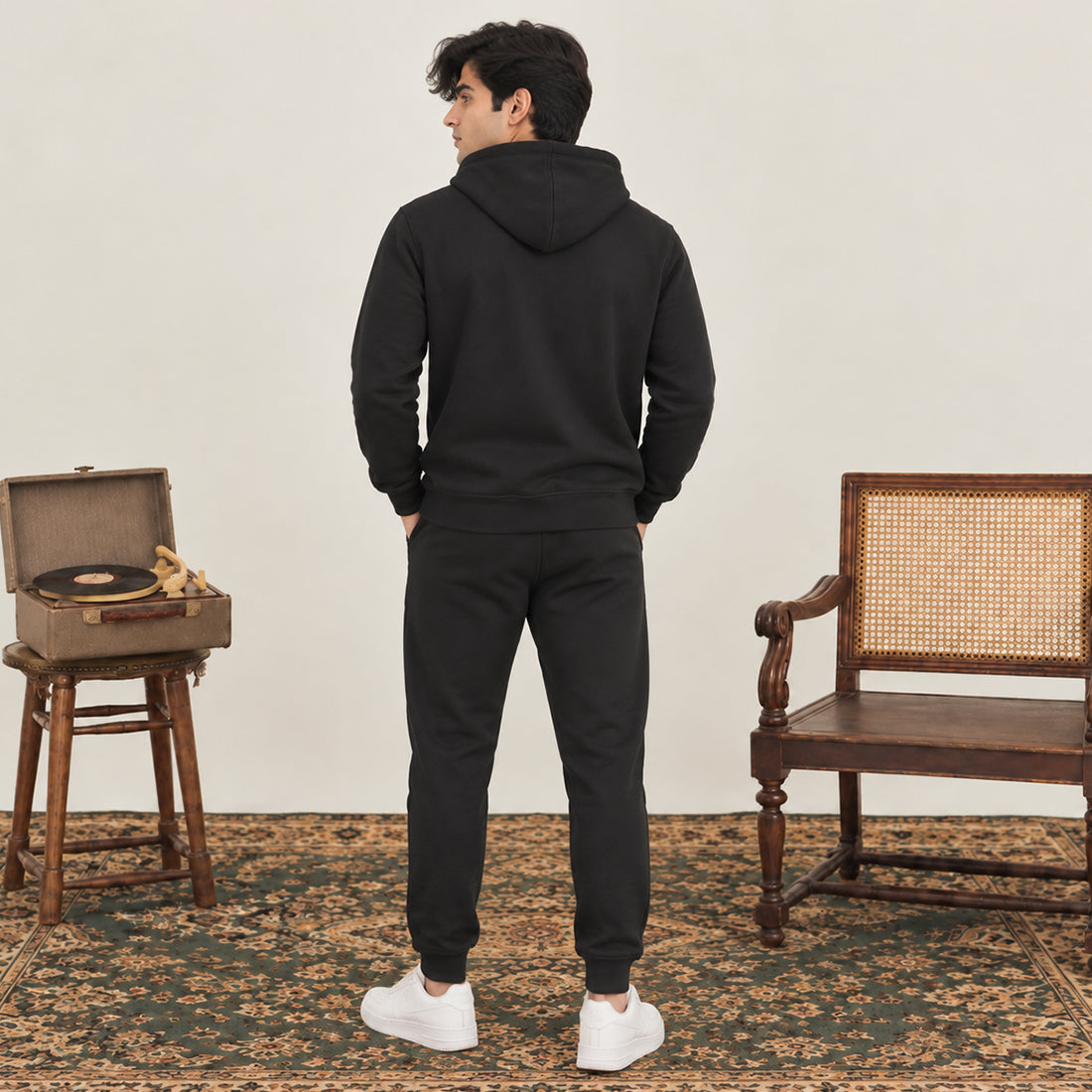 MEN HOODIE TRACKER BLACK NAVZA