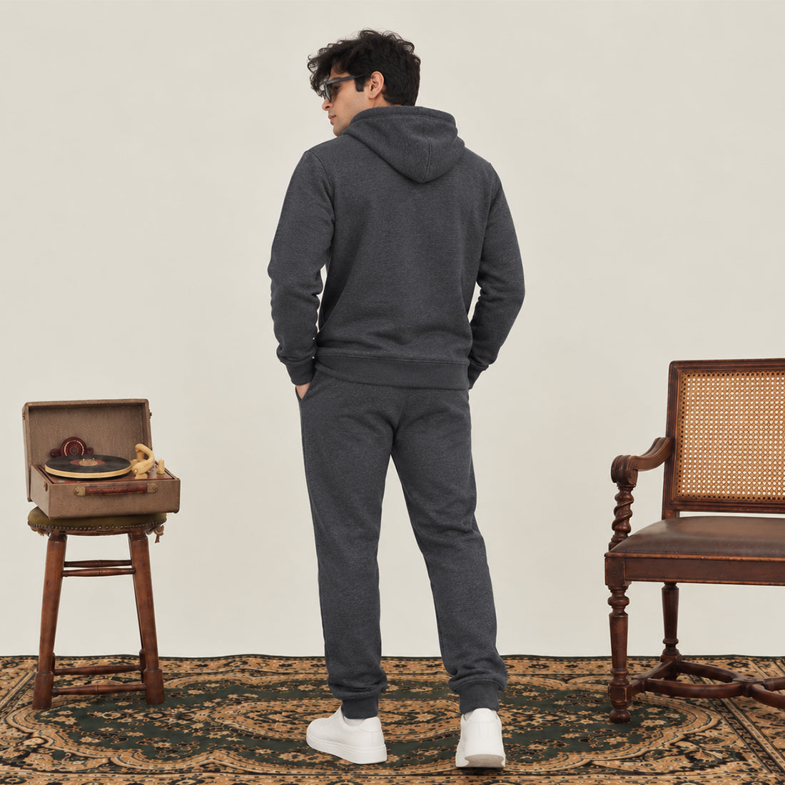 MEN HOODIE TRACKER CHARCOAL NAVZA