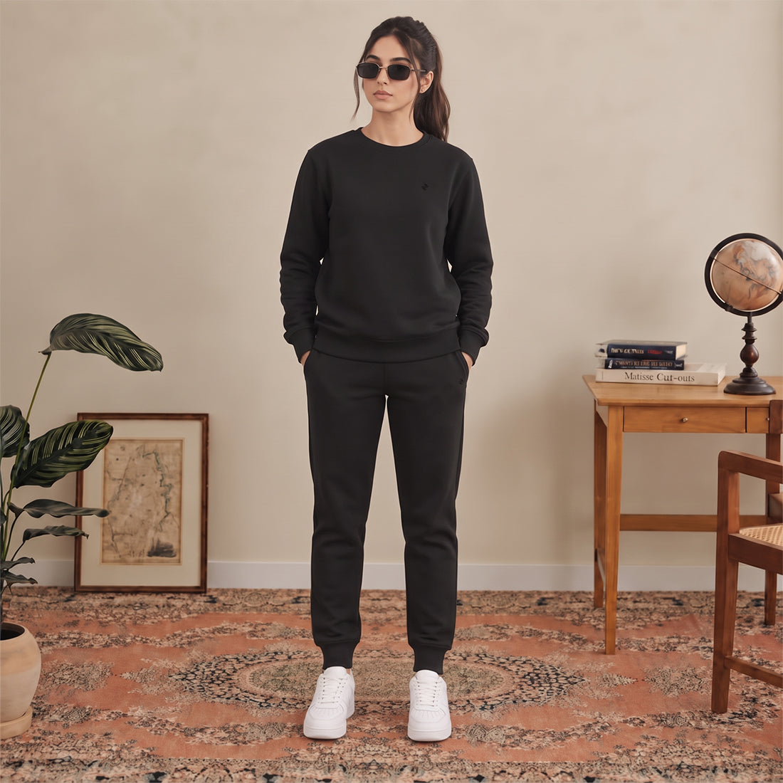 WOMEN SWEATSHIRT TRACKER BLACK NAVZA